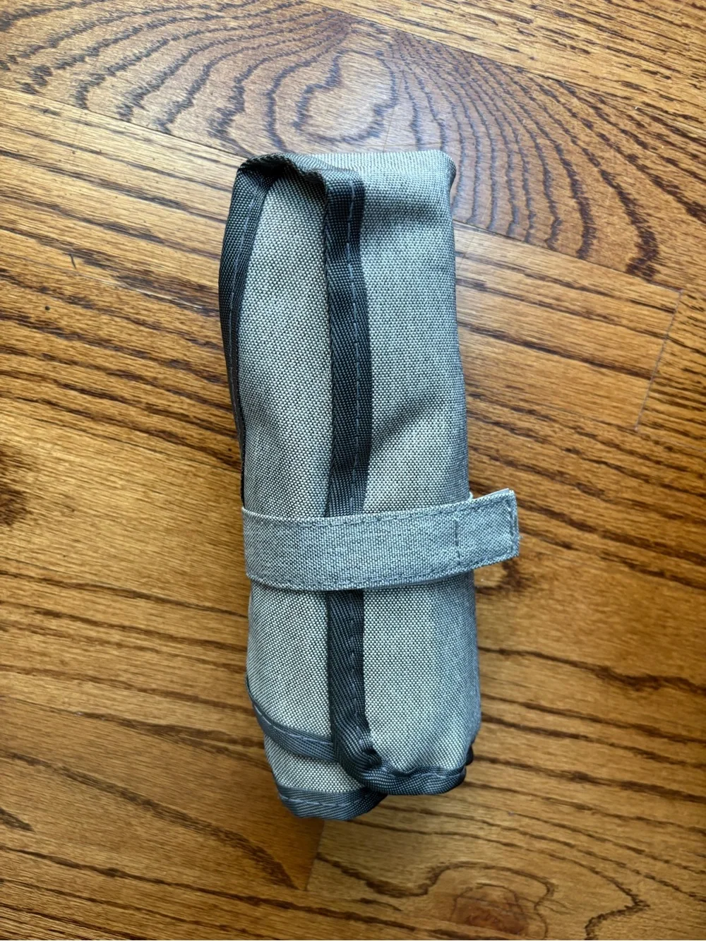 NEW Insulated Gray Canvas Picnic Backpack with Plates, Drinkware, Utensils